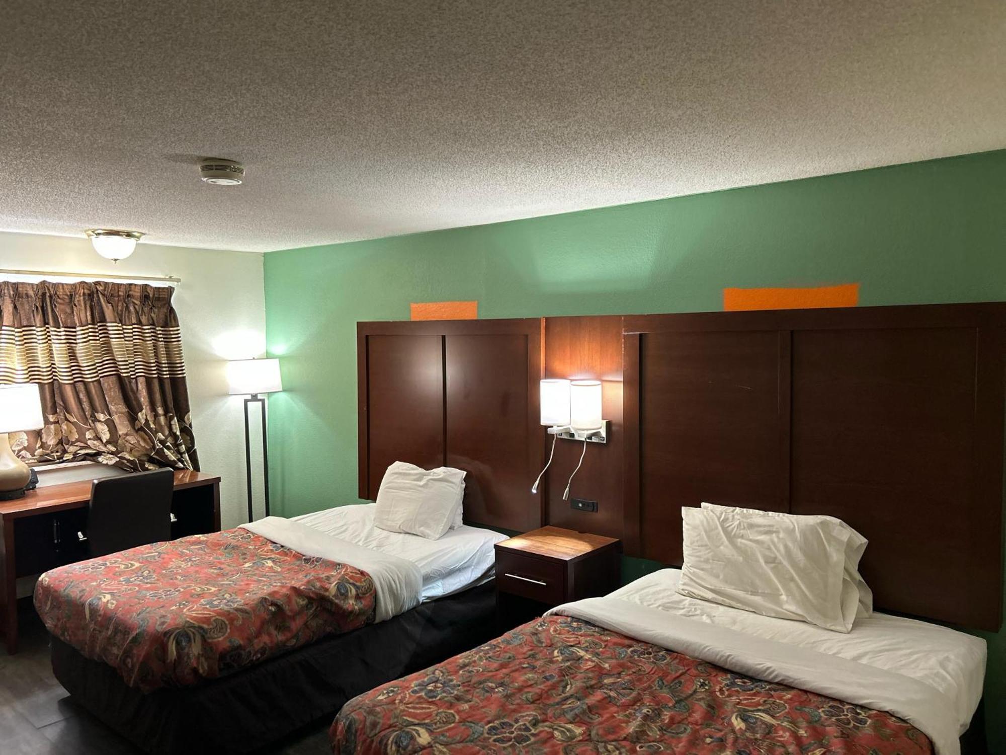 Hillcrest Motel By Oyo Aurora Near Lawrenceburg 외부 사진