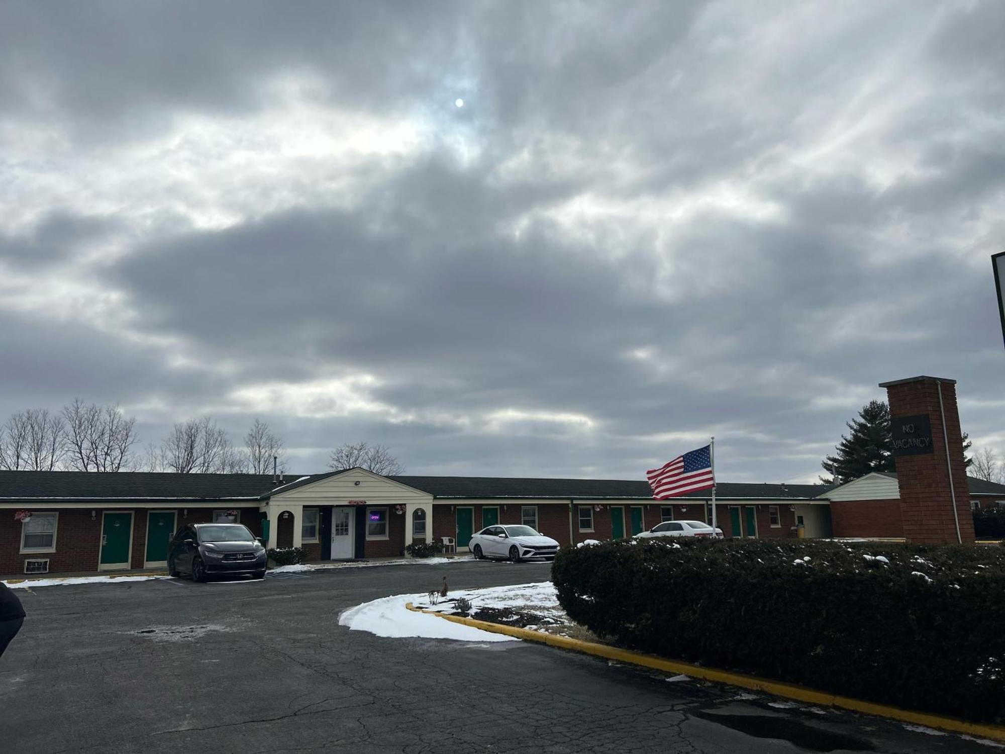 Hillcrest Motel By Oyo Aurora Near Lawrenceburg 외부 사진